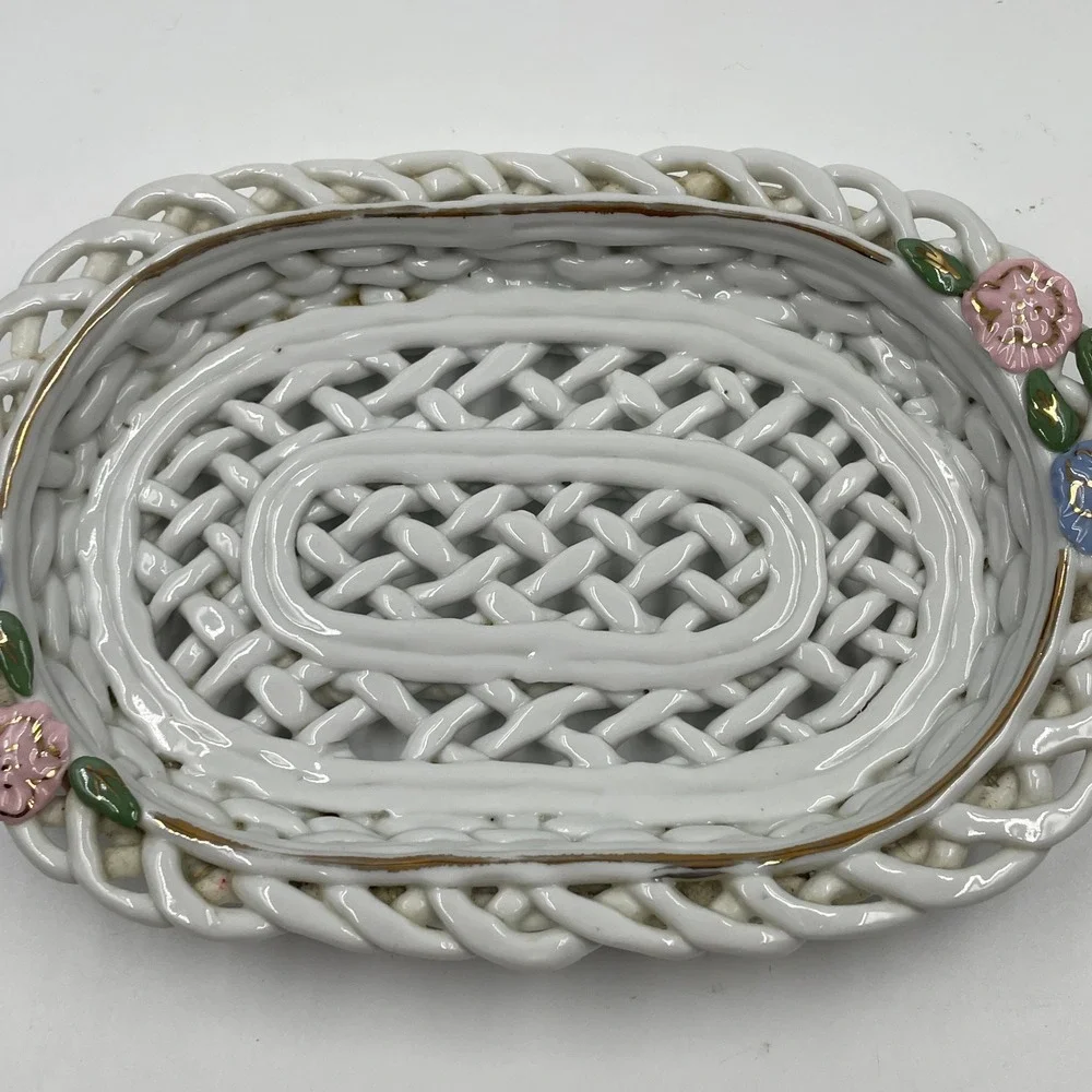 White Ceramic Lattice Woven Basket Oval Trinket Dish Pink Blue Applied Flowers